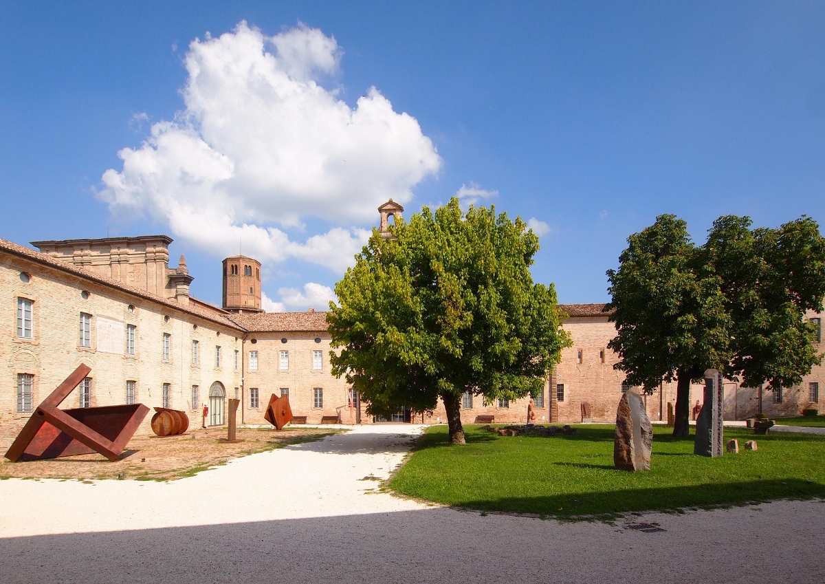 Through time: integrità e trasformazione dell’opera – Massimo Bartolini